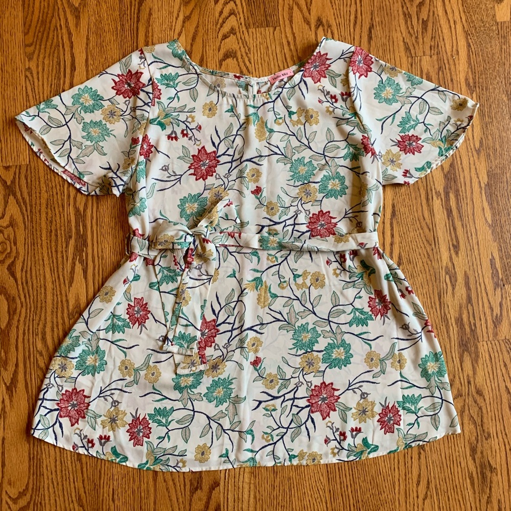🤰🏽Very flattering, this is a must for spring!
